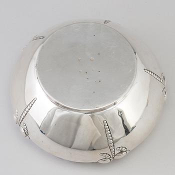 A Danish Art Nouveau silver fruit bowl, maker's mark Grann & Langlye, Copenhagen, 1916.