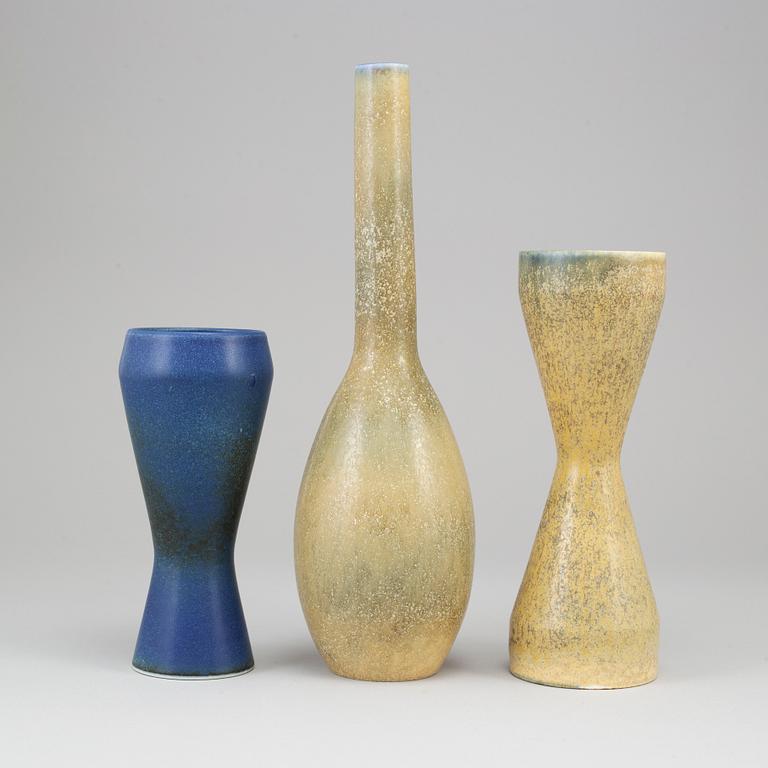 CARL-HARRY STÅLHANE, a set of three stoneware vases, Rörstrand.