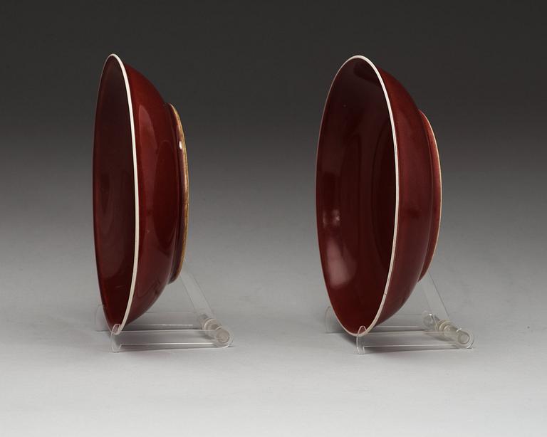 Two 'sang de beuf' glazed dishes, early 20th Century with Daouguangs märke.