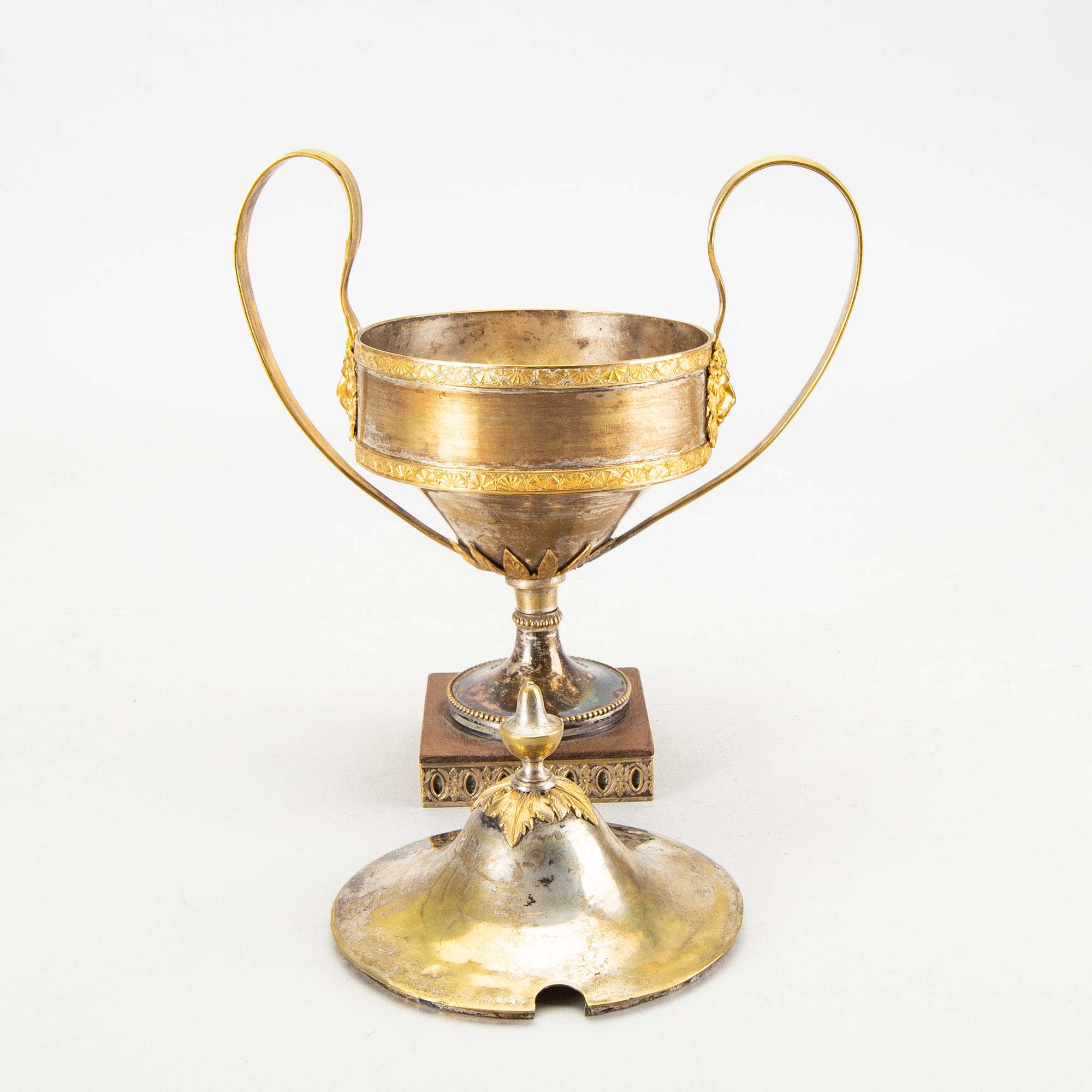 Strösockerskål empire 1800-talets mitt nysilver/mässing.