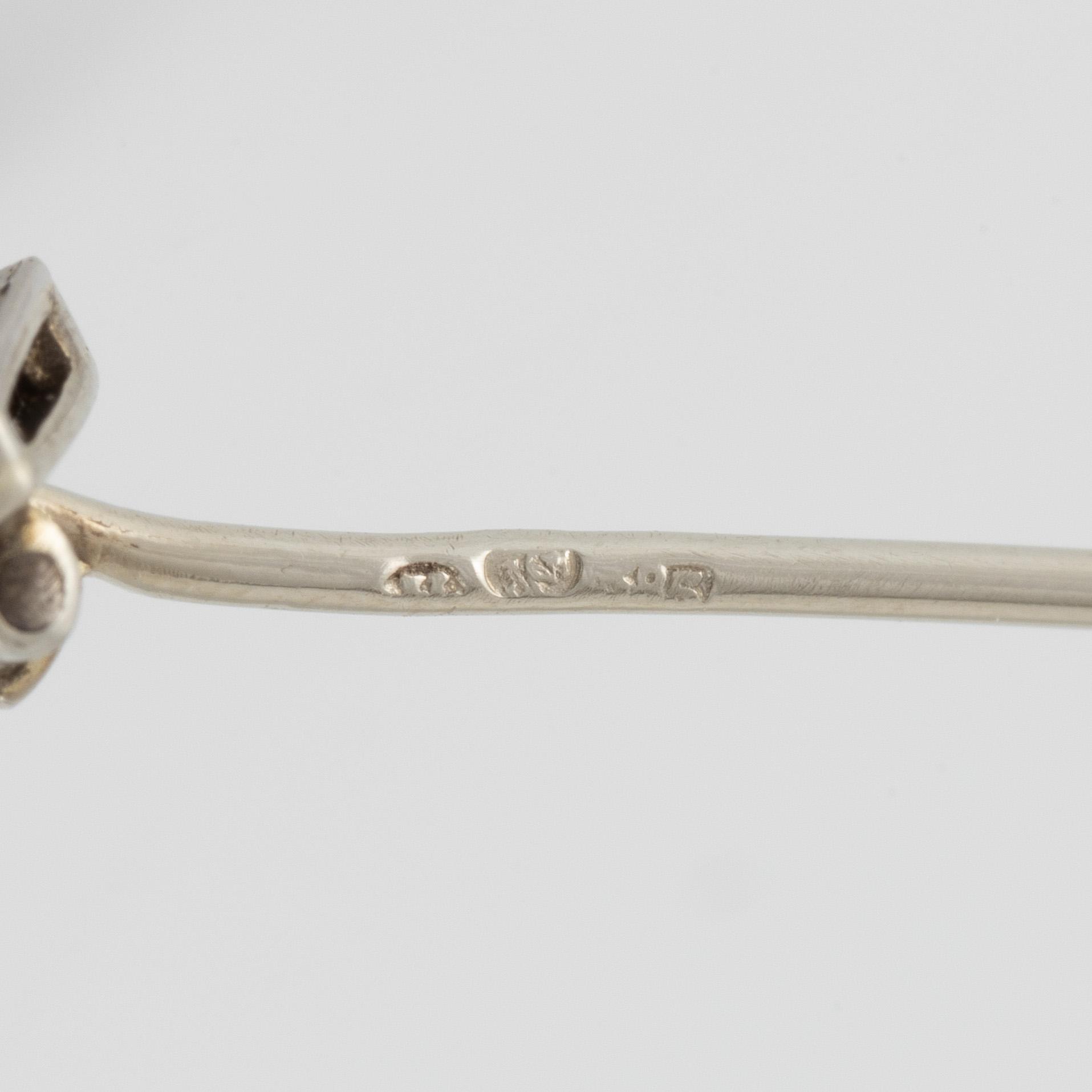 Brosch 14K guld med gammal- och rosenslipade diamanter.