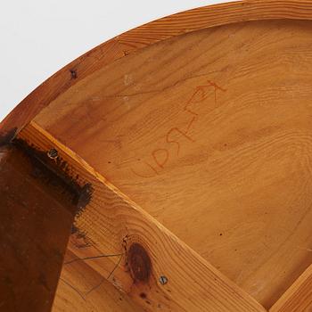 Coffee table, functionalist style, 1930s.