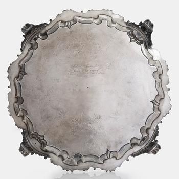 Salver, sterlingsilver, Edward, Edward Jr, John and William Barnard, London 1842, märkt D.C. Rait Fecit.