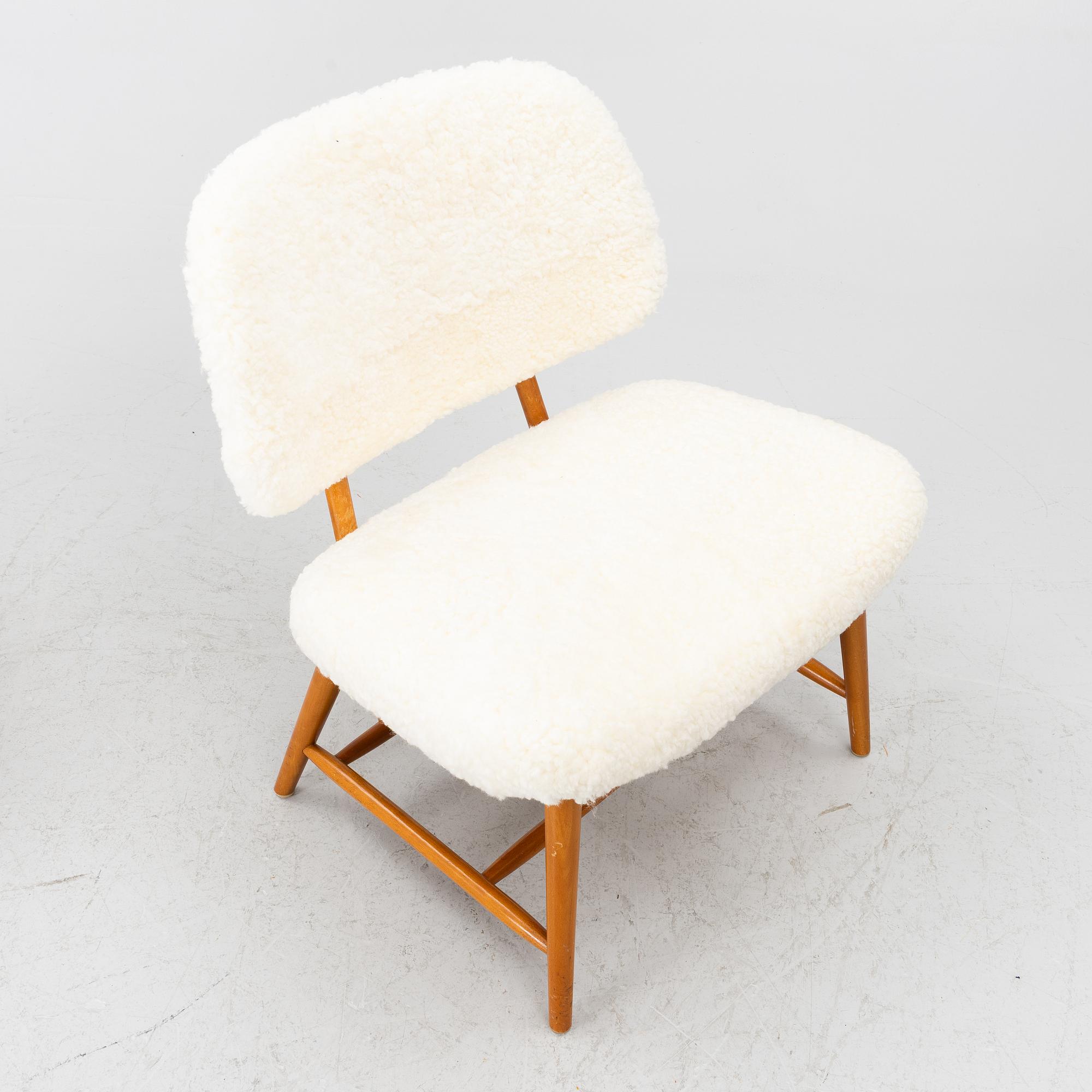 Alf Svensson, Armchairs, a pair, “TeVe”, Bra Bohag, Studio Ljungs Industrier AB, Malmö, 1950s.
