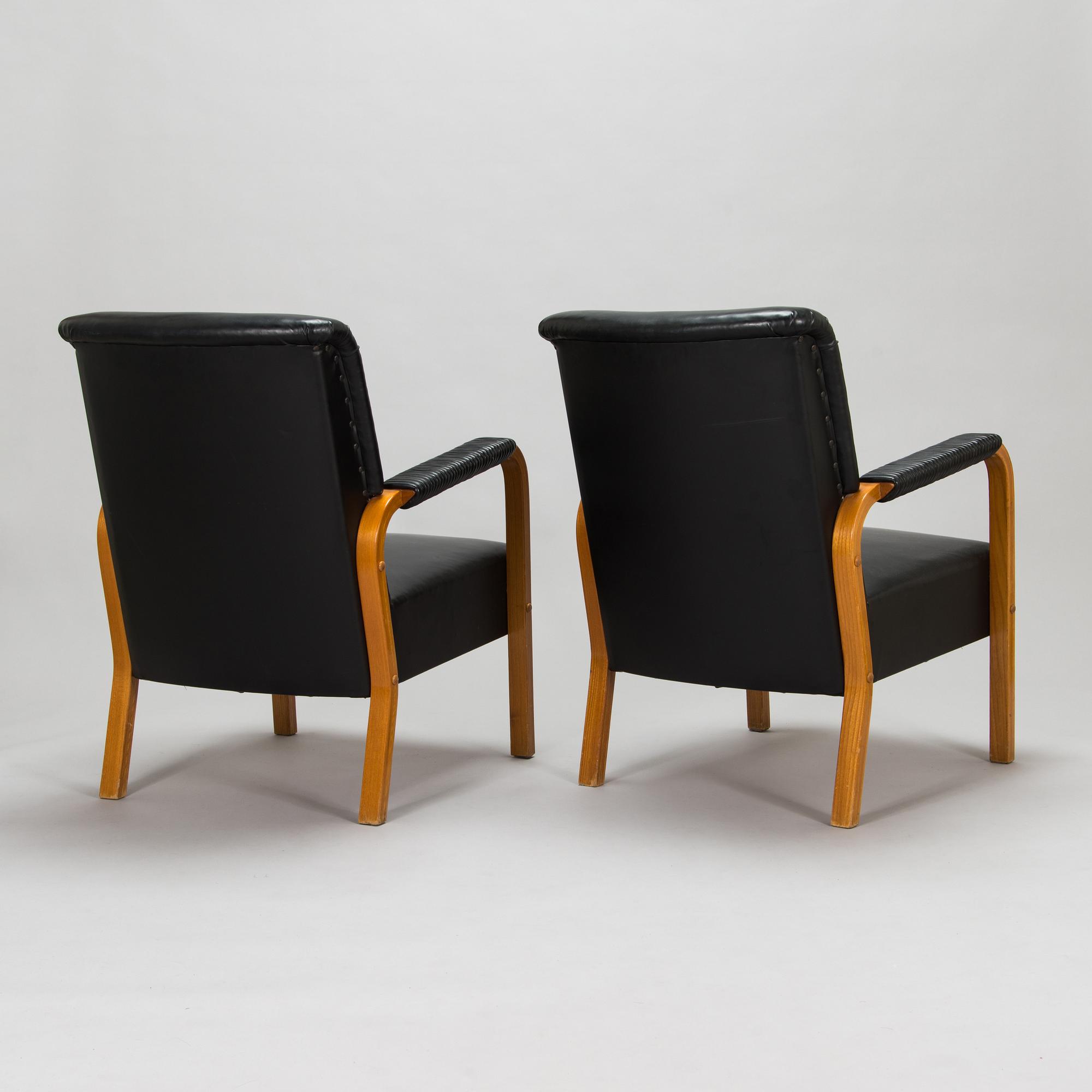 Alvar Aalto, a pair of mid-20th century '47' armchairs for, O.Y. Huonekalu- ja Rakennustyötehdas A.B.