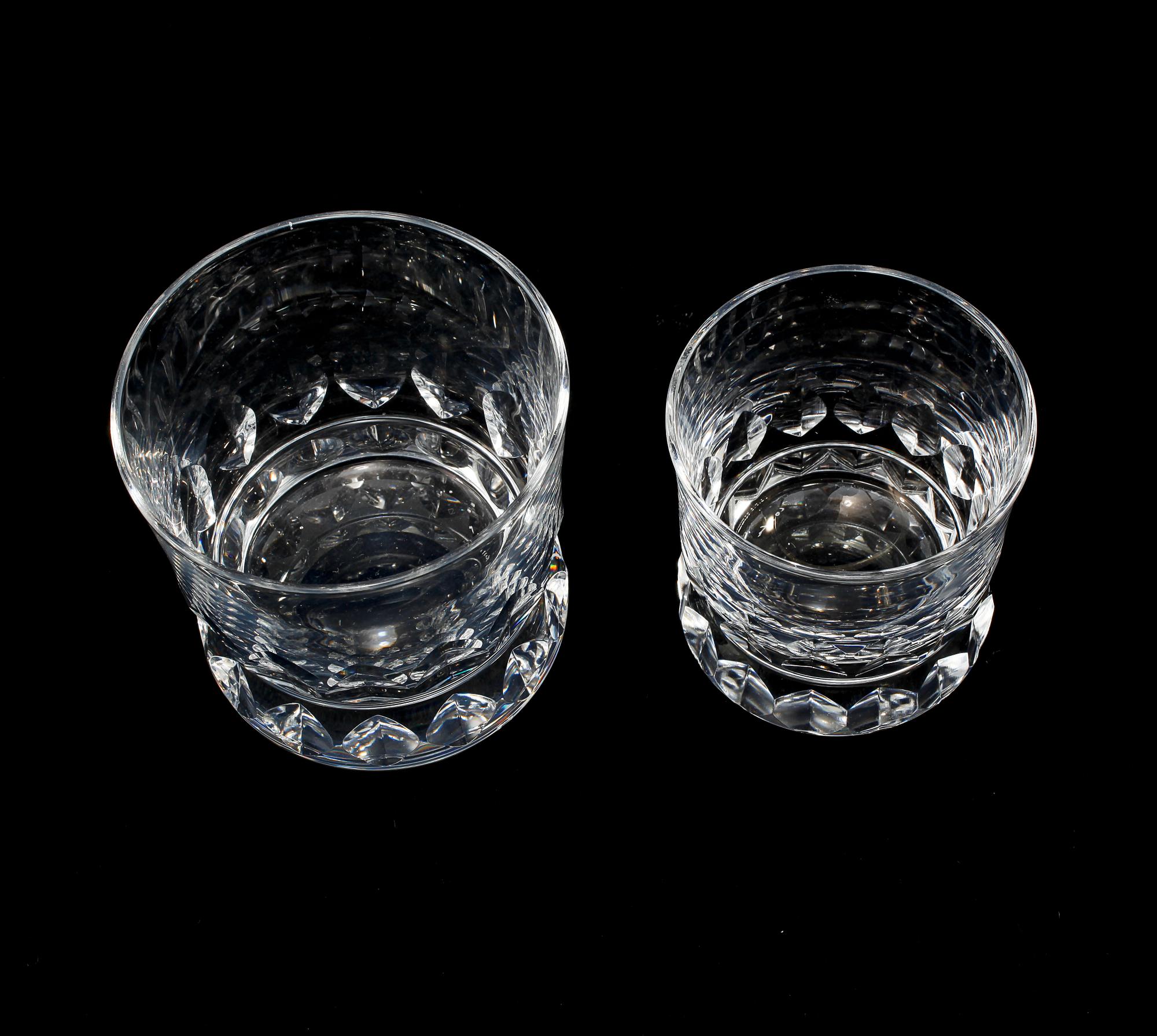 GLASSERVISDELAR, 20 st, "Prince", Göran Wärff, Kosta Boda, 1900-talets slut.