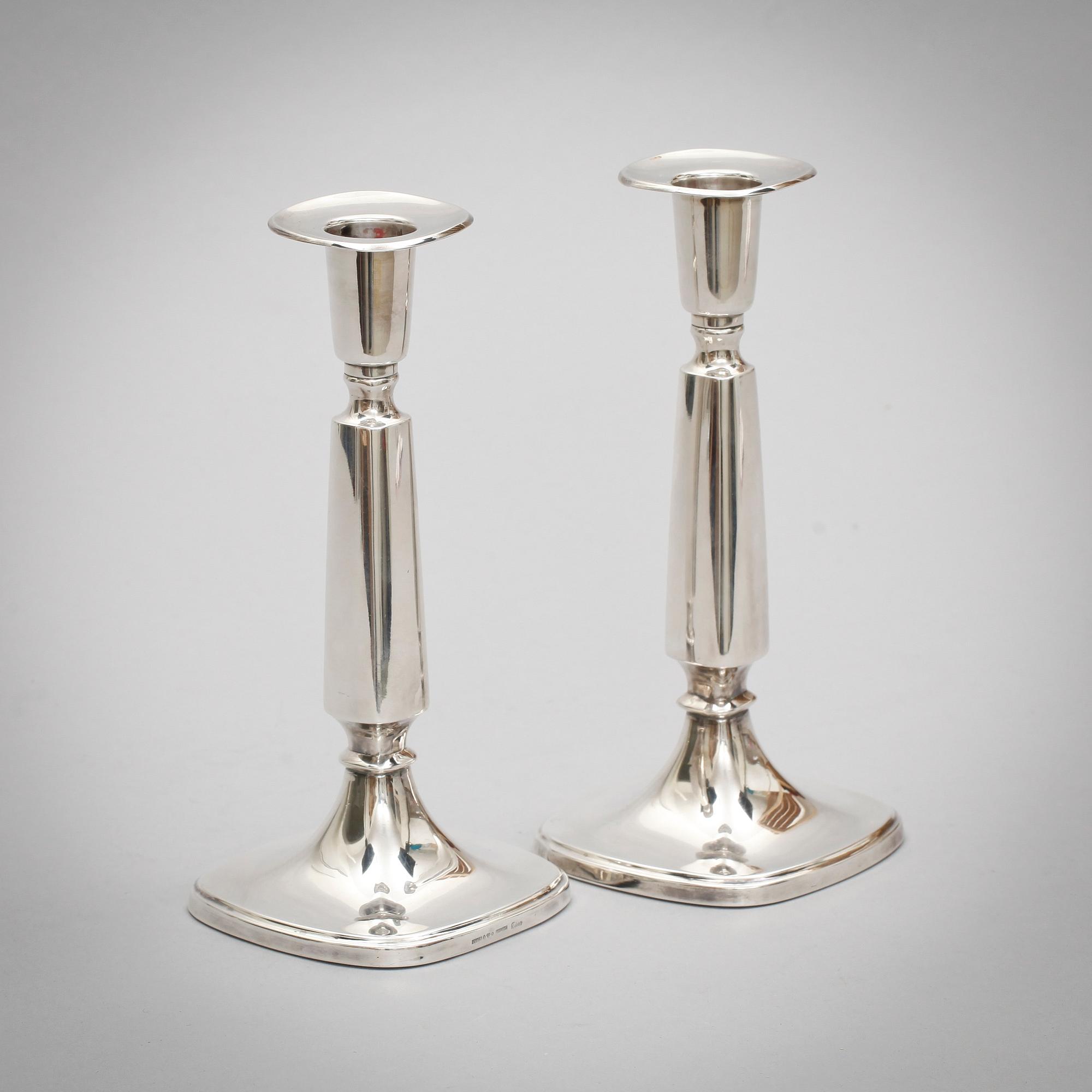 LJUSSTAKAR, ett par, silver, Tore Eldh för Ceson Göteborg 1977.