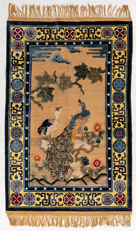 Matta, semiantik, silke, Kina, ca 186 x 121 cm.