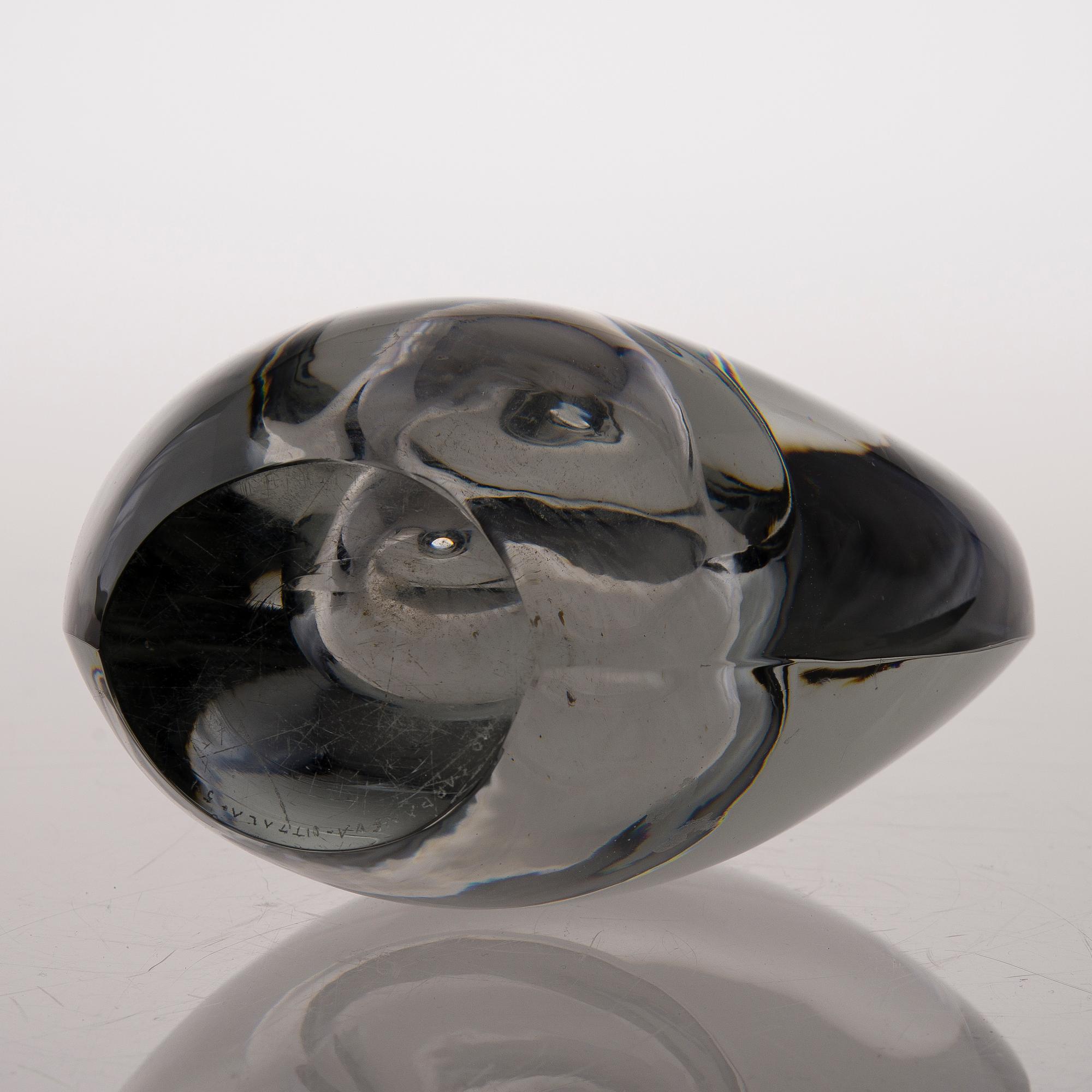 TIMO SARPANEVA, skulptur, "Sittande fågel", signerad  Timo Sarpaneva, Iittala -54.
