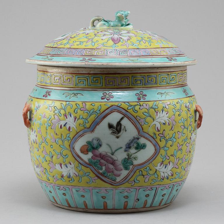 LOCKURNA, porslin, Kina, 1900-tal.
