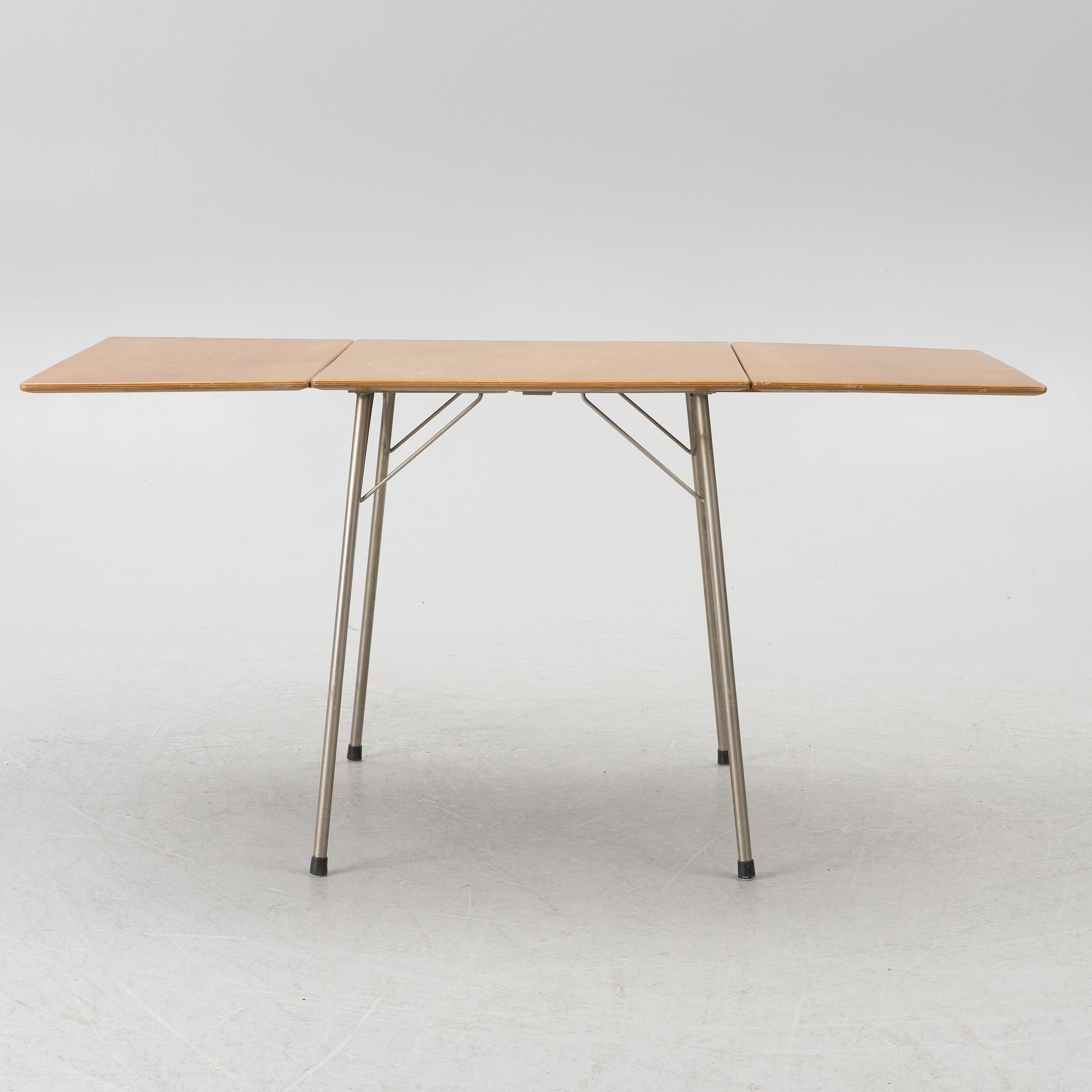Arne Jacobsen, Table, model 3601, Fritz Hansen, Denmark.