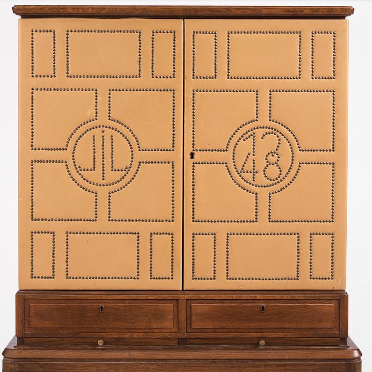 Otto Schulz, a Swedish Modern oak and faux leather bar cabinet, Boet, Gothenburg 1948.