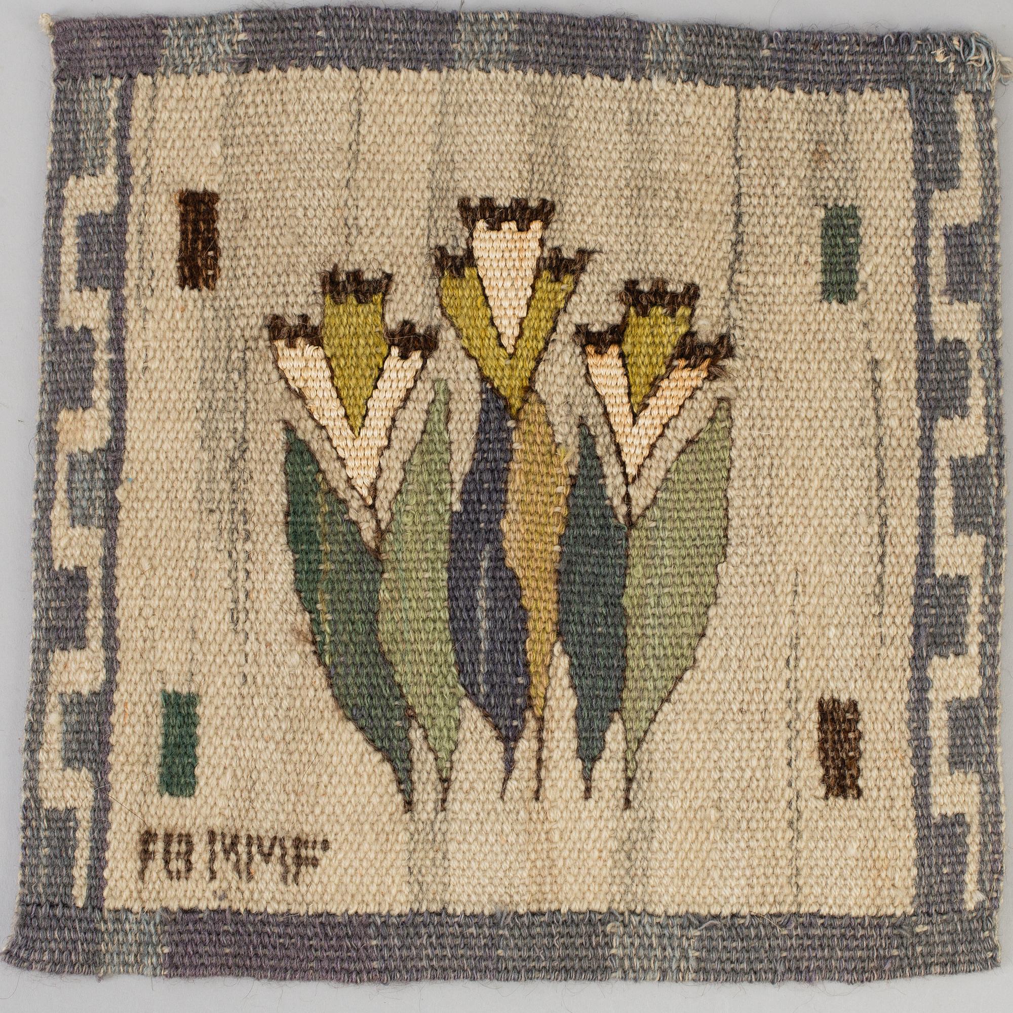 TWO TEXTILES FROM AB MMF (AB Märta Måås-Fjetterström).