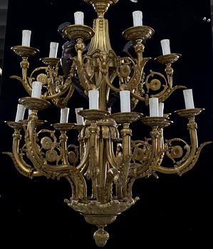 A Louis XVI-style brass chandelier, first half of the 20th Century.