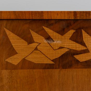 Skåp, Mjölby Intarsia, troligen. 1940-tal.