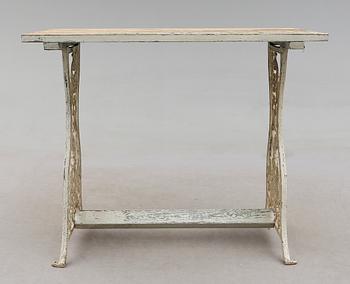 TRÄDGÅRDSBORD, 1900-tal.