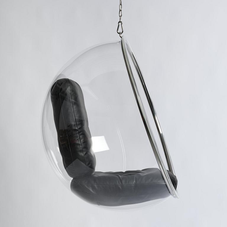 Eero Aarnio, hängfåtölj, "Bubble Chair", Eero Aarnio Originals, Finland, efter 2016.