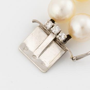 Collier två rader odlade pärlor lås 18K vitguld.