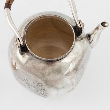 Tekanna, silver, Hirata Shigemitsu, Japan, Meiji, tidigt 1900-tal.