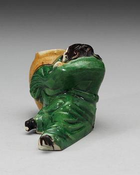 A biscuit figure of Li Bo, Qing dynasty, Kangxi (1662-1722).