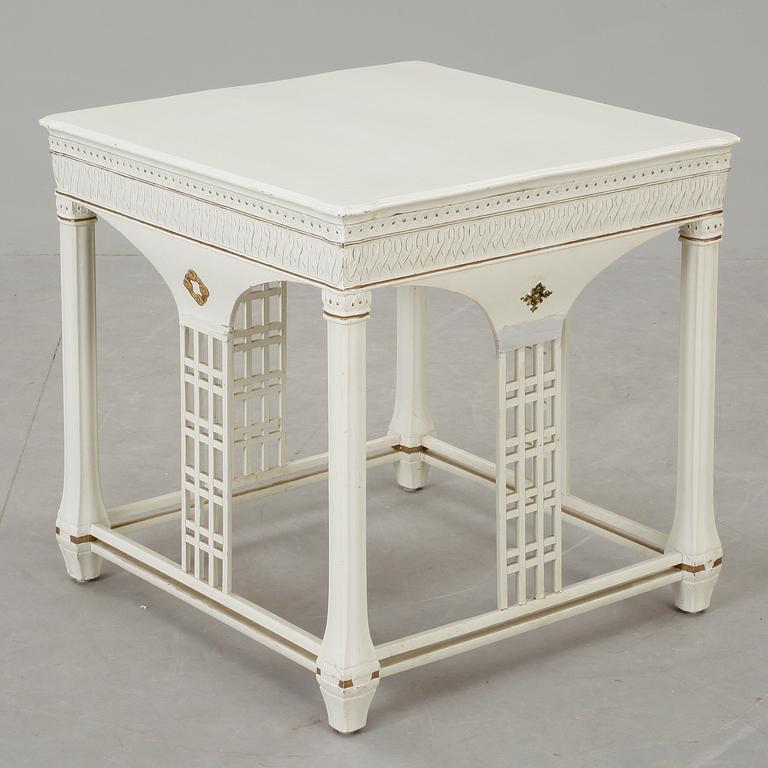 BORD, gustaviansk stil, 1900-talets mitt.
