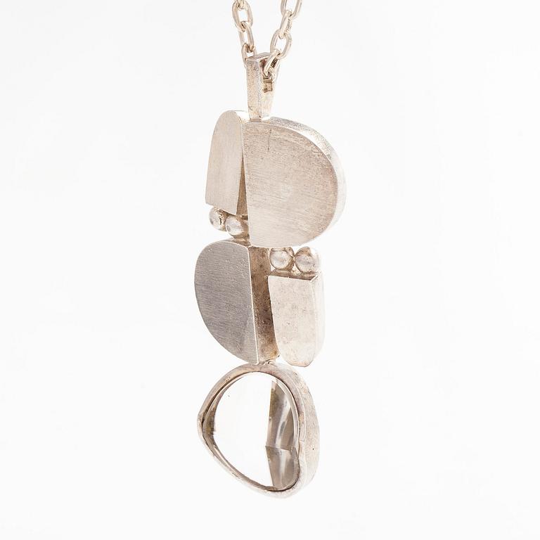 Jorma Laine, Pendant and chain, rock crystal, silver, Turun Hopea 1973.