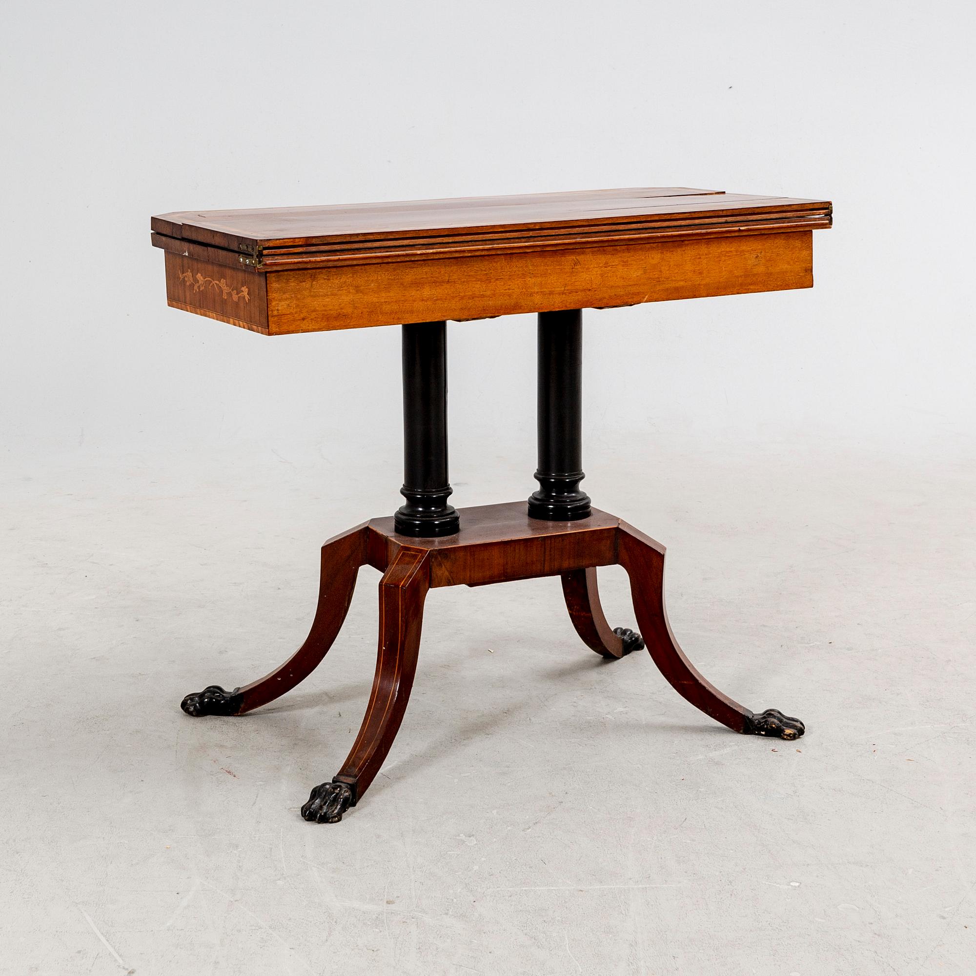 spelbord senempire 1800-talets mitt.