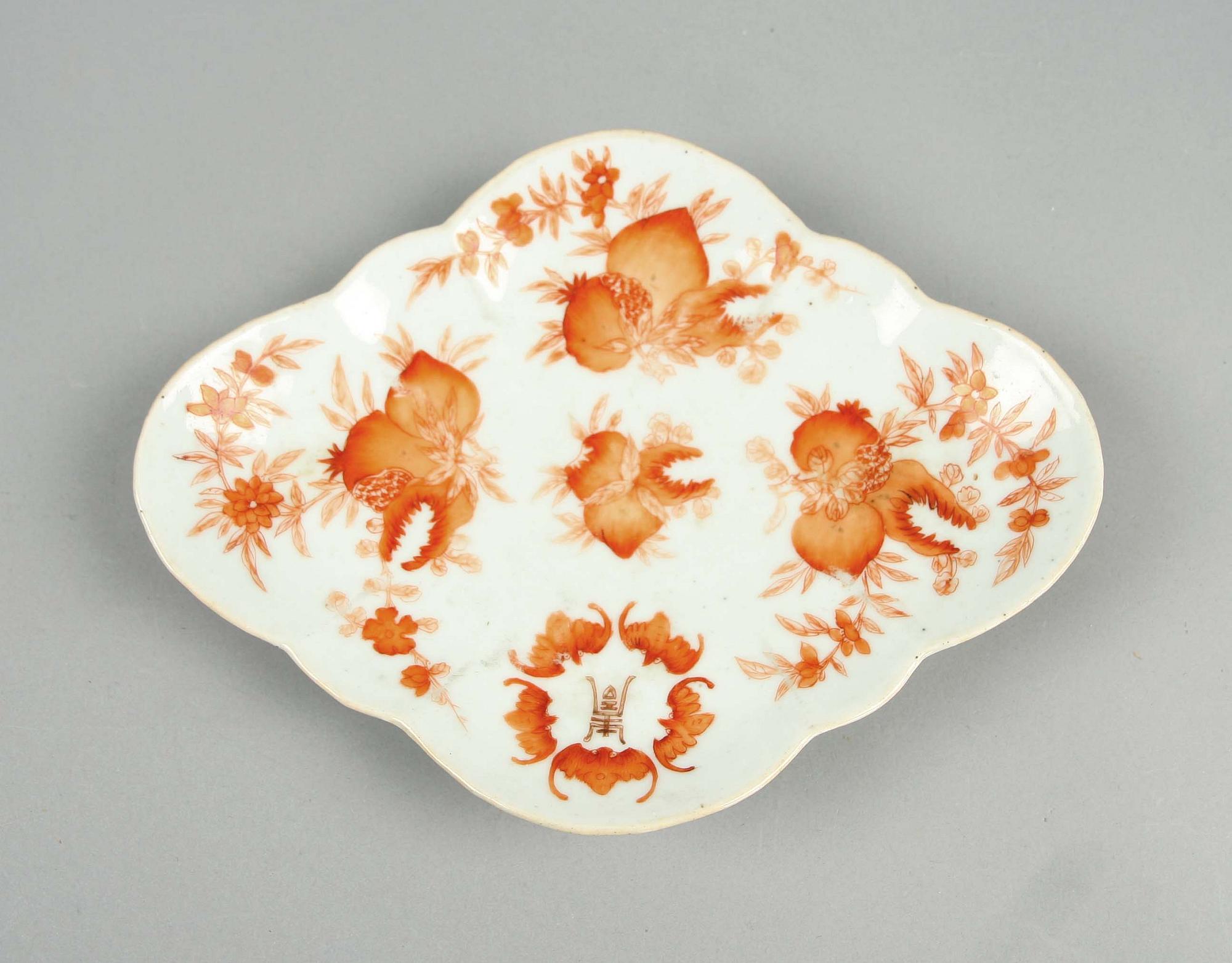 SKÅLFAT, porslin, Kina, Qing-dynastin, 1800-tal.