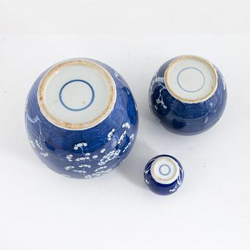 Three blue and white urns, China, 19th-20th century.