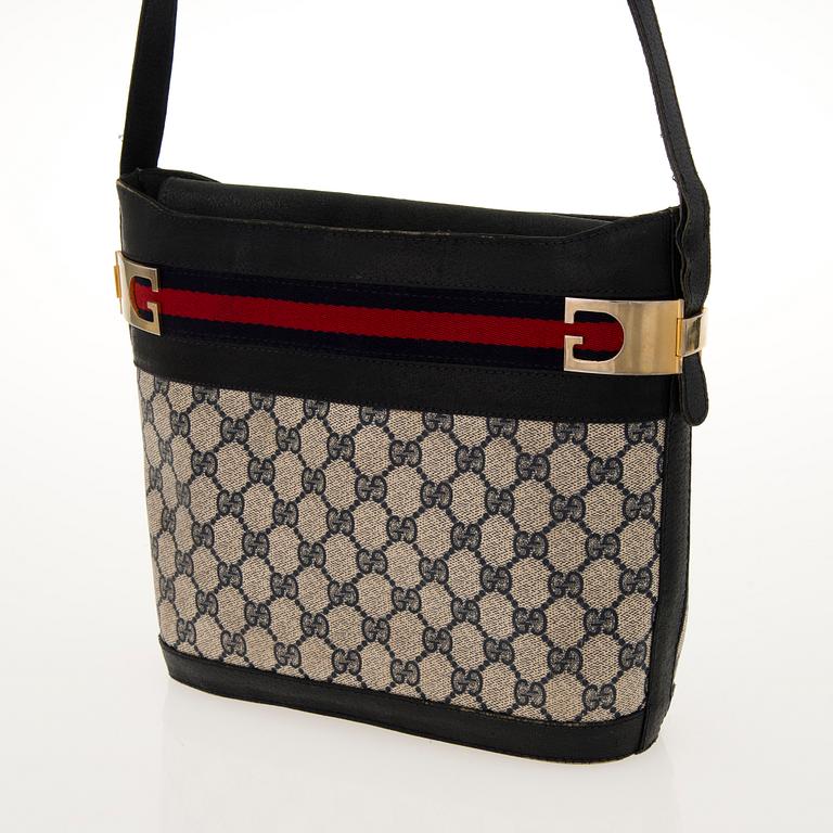GUCCI, AXELREMSVÄSKA, 1980-tal.