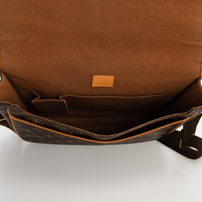 Louis Vuitton,  "Bosphore Messenger GM", väska.