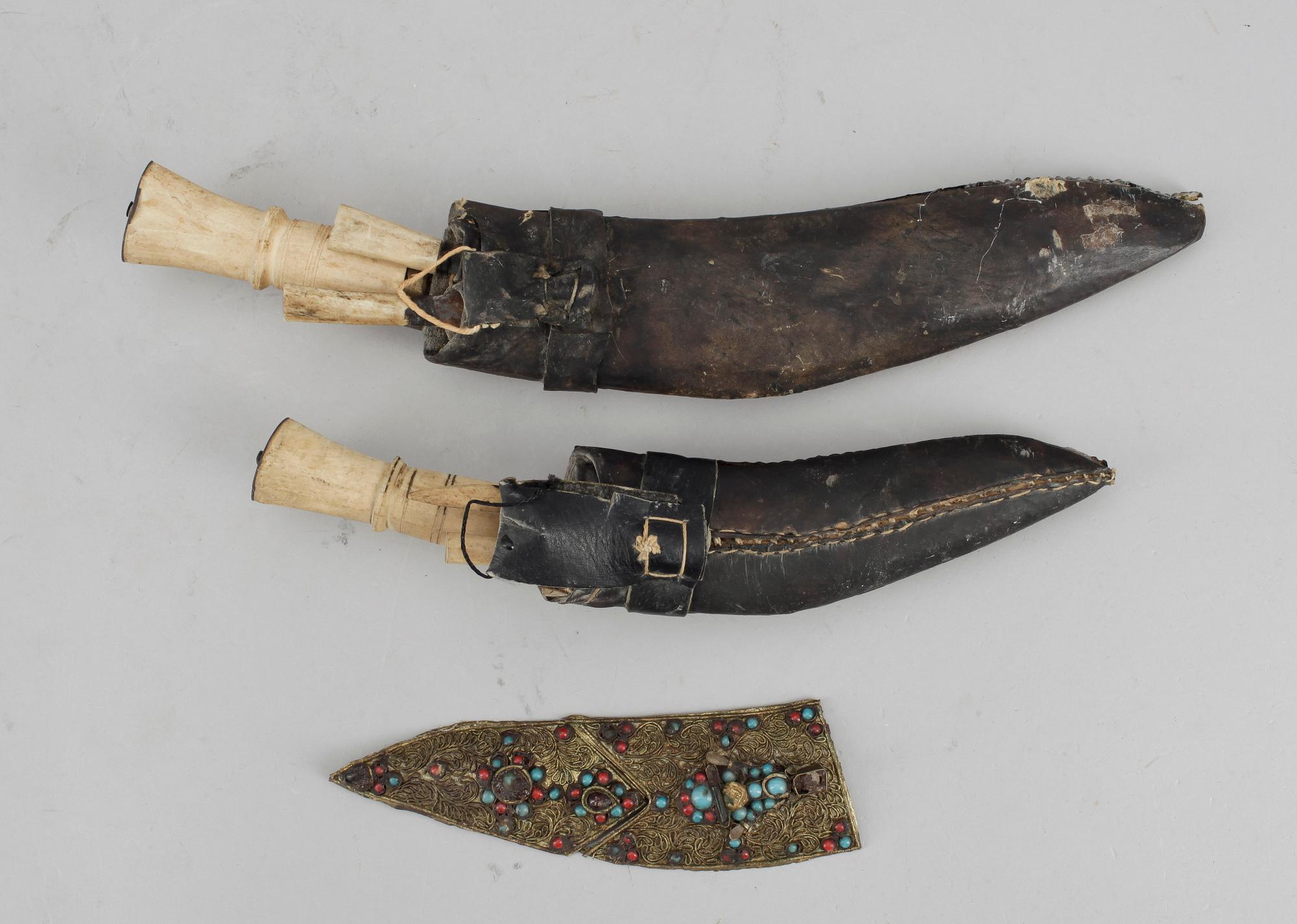 DOLKAR, 2 st, orientaliska, 1900-talets första hälft.