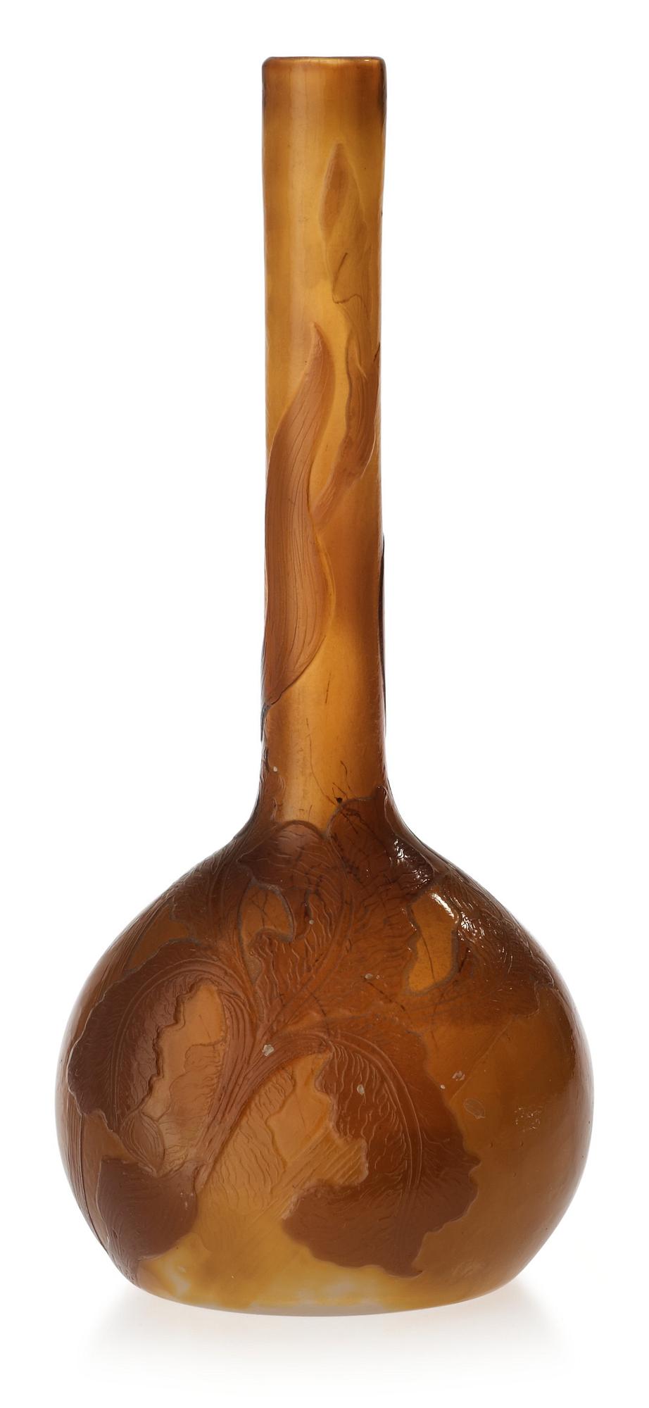 An Emile Gallé Art Nouveau firepolished cameo glass vase, France.