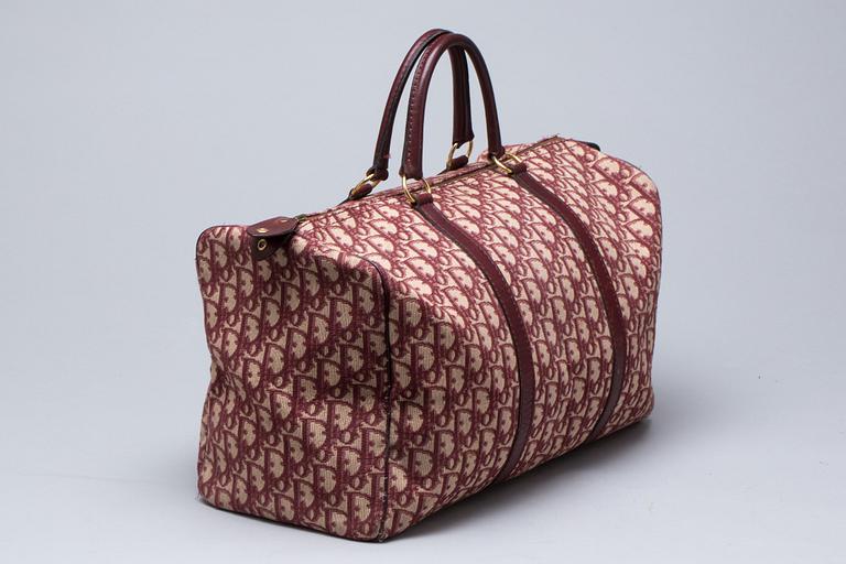 VÄSKA, Dior.