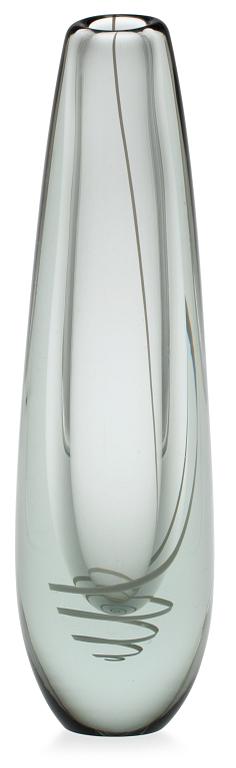 Gunnel Nyman, A VASE.