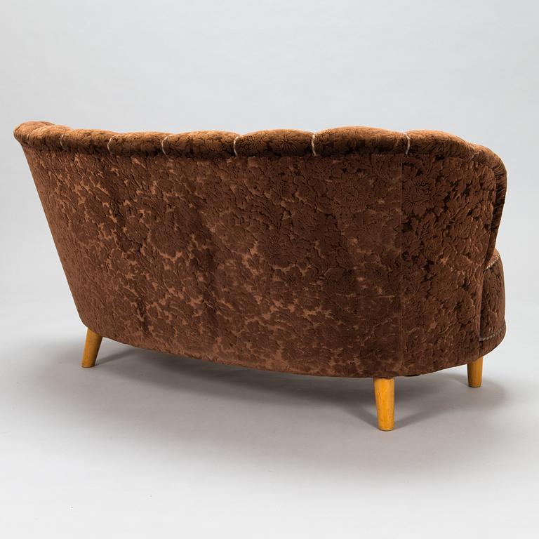 A mid 20th century sofa.