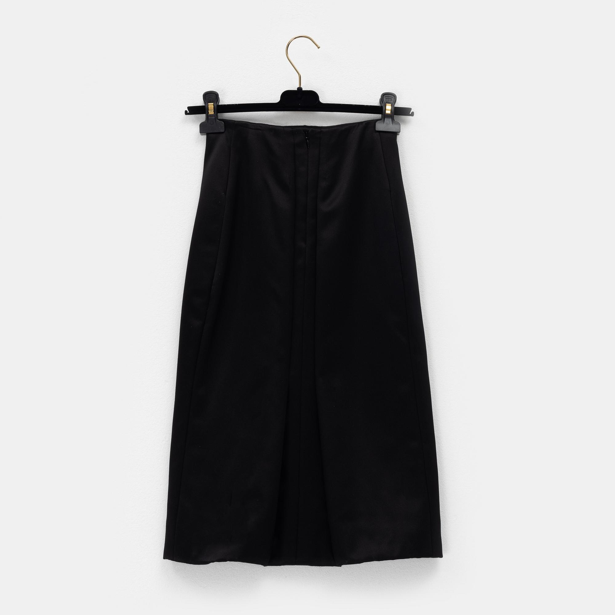 Chanel, skirt, 2019/20, "Camelia skirt", size 34.