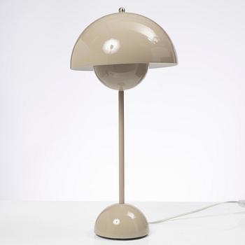 Verner Panton, bordslampa, "Flower Pot", &Tradition, Danmark, samtida.