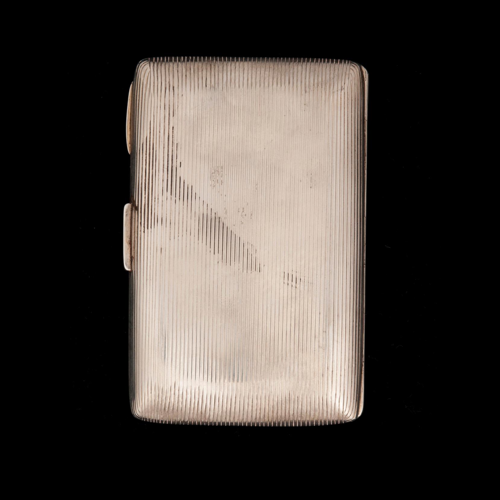 CIGARRETUI, silver, Birmingham 1896, vikt 169 g.