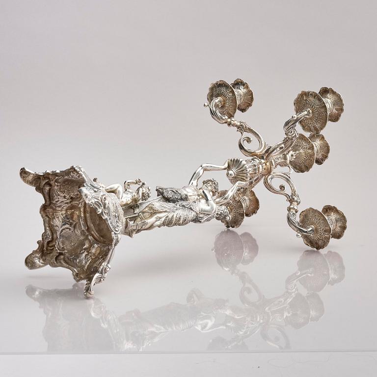 Lale Silverware & Co Ltd, femarmade kandelabrar, tre stycken, sterling silver, Istanbul, Turkiet 1900-tal.