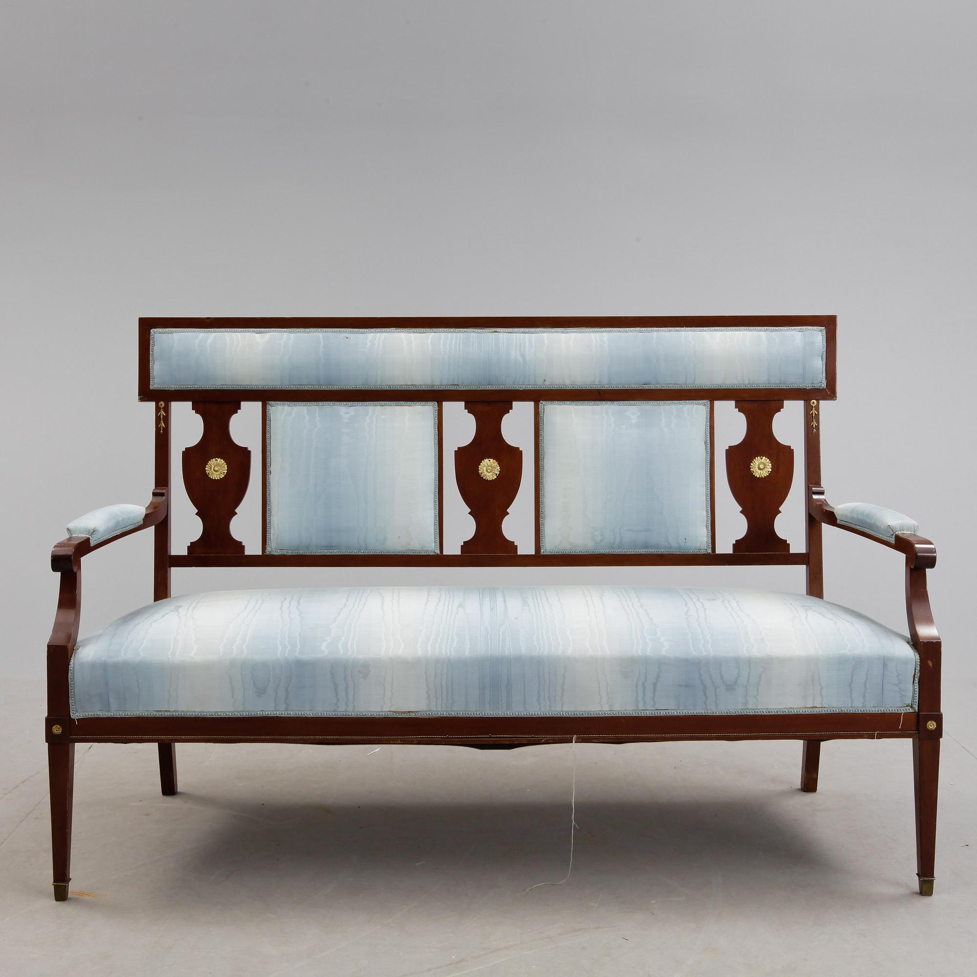 SOFFA, empirestil, 1900-talets början.