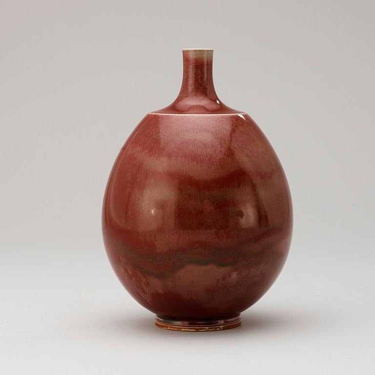 A Berndt Friberg stoneware vase, Gustavsberg Studio 1968.