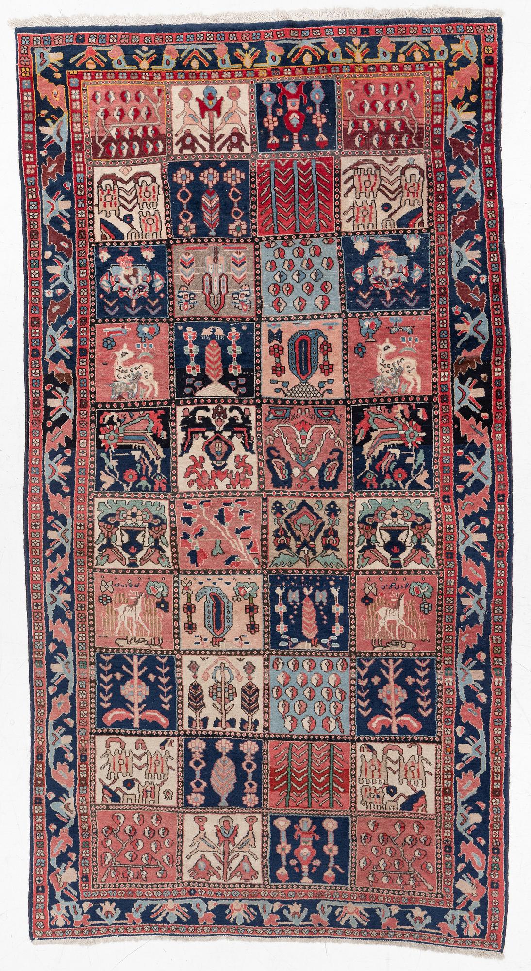 Rug, Bakhtiari, approx. 302 x 160 cm.