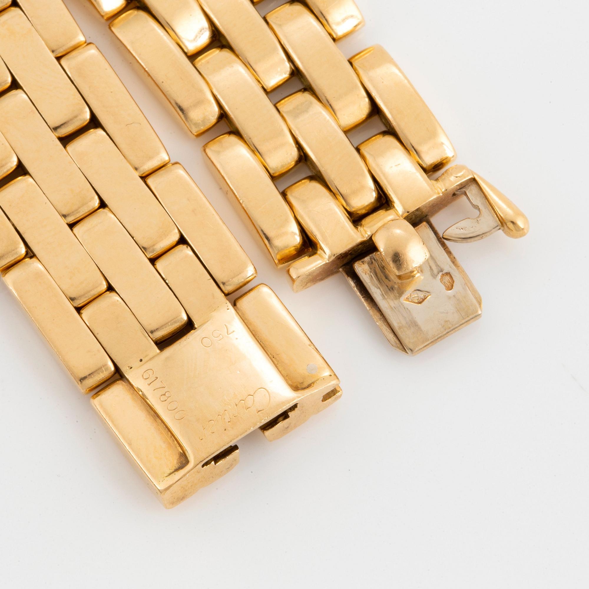 An 18K gold Cartier bracelet "Maillon Panthere".