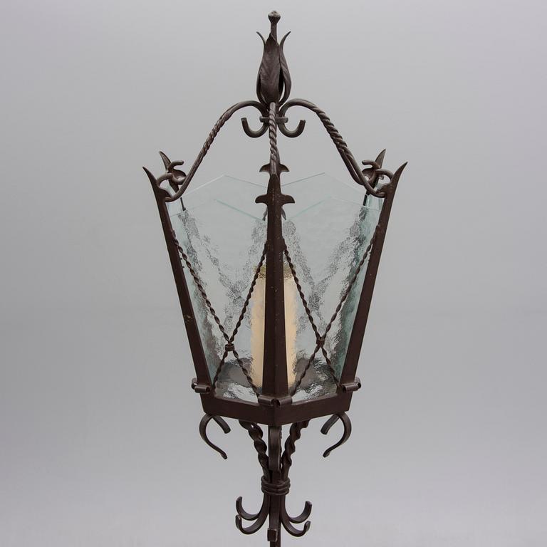 GOLVLAMPA, Taidetakomo Hakkarainen, 1930-tal.