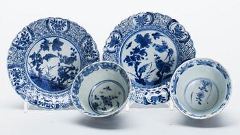 KOPPAR, 2 st och FAT, 2 st, porslin, Kangxi, Kina, 1700-tal.