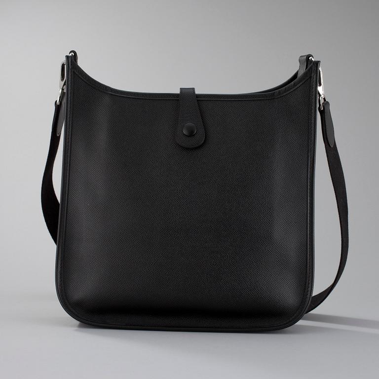 VÄSKA, "Evelyne II GM", Hermès.