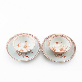 Two cups with saucers, Qing dynasty, 18th century.