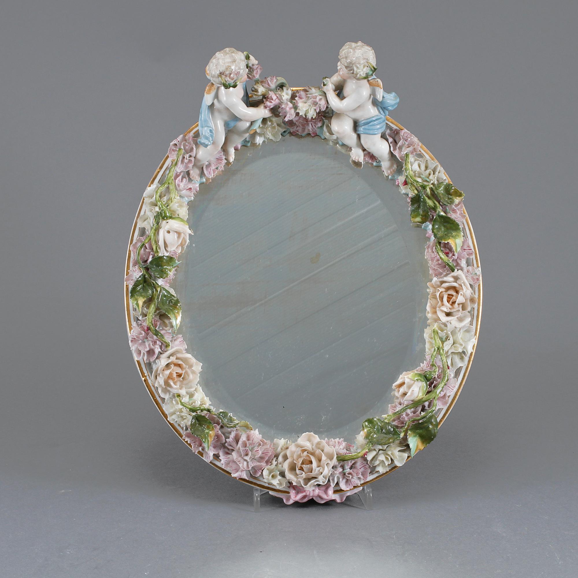 SPEGEL, porslin, omkring 1900.