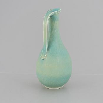 Gunnar Nylund, five pieces of stoneware, Rörstrand, Sweden.